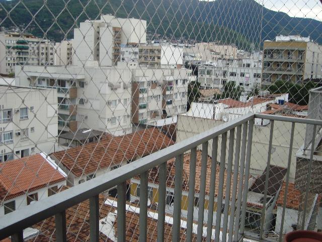 Tijuca Apartamento salão varanda 2 dormitórios dependências reversível garagem - Foto 5