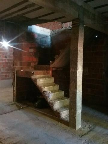 Casa duplex em construção - Foto 2