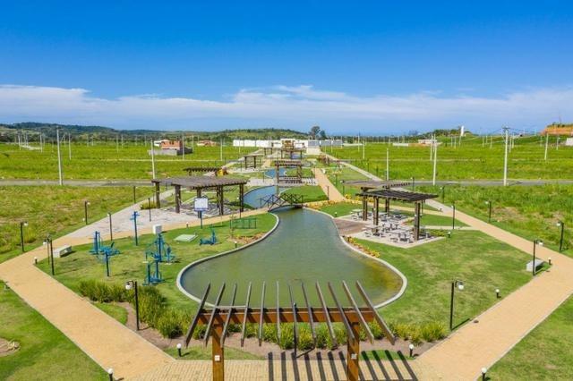 Entre o mar e montanha Solaris lotes de 360 a 700 M² com financiamento sem juros - Foto 3