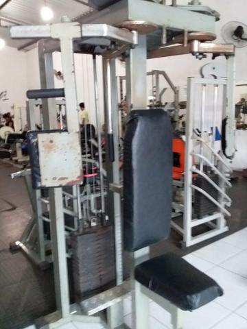 Aparelhos Academia de musculação