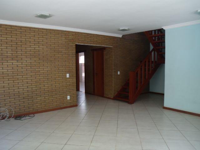 Mansão localizada Av Amazonas (rua da feirinha) Rio das Ostras - Foto 12