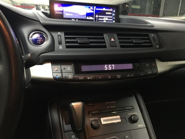 LEXUS CT200H 1.8 16V HIBRIDO 4P AUTOMATICO. - Foto 12