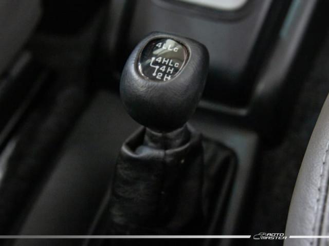 Mitsubishi Pajero TR4 2.0/ 2.0 Flex 16V 4x4 Aut. - Preto - 2008 - Foto 11