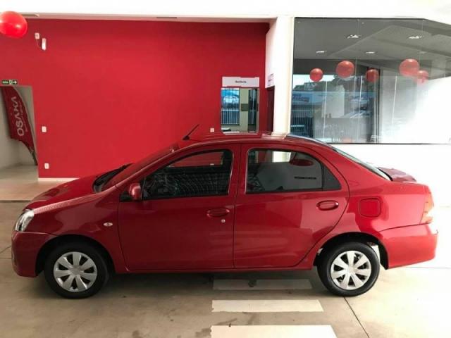 TOYOTA ETIOS 1.5 X SEDAN 16V FLEX 4P MANUAL. - Foto 6