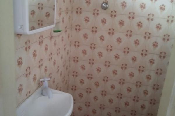 Vendo- Casa com três dormitórios, a 1 km do Centro de São Lourenço! - Foto 9