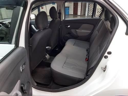 Renault logan 1.0 2015 financiamos em ate 60x com entrada de 2000 - Foto 6