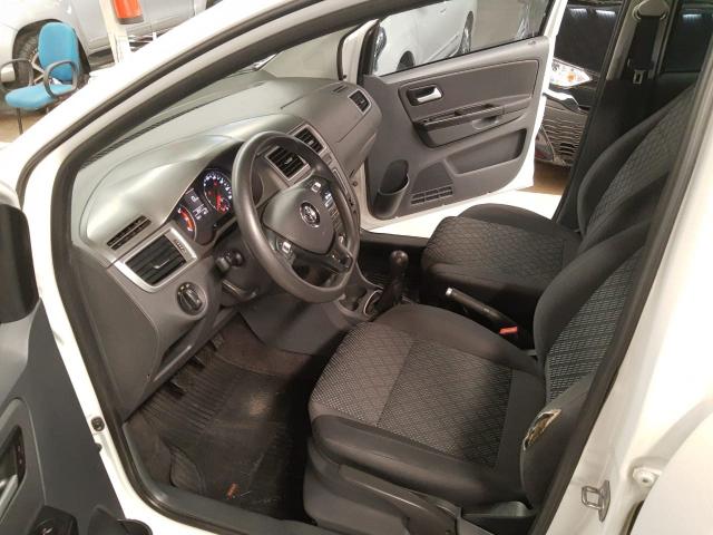 VOLKSWAGEN FOX 2016/2017 1.0 MPI TRENDLINE 12V FLEX 4P MANUAL - Foto 7