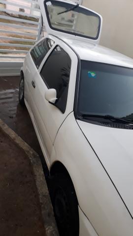 Vendo ou troco por carro mais novo - Foto 5