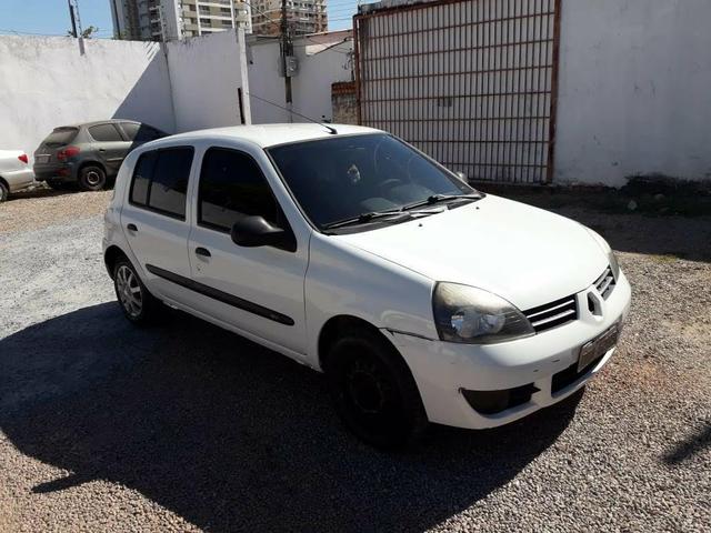 Clio 1.0 16 V 2012 4 portas Básico Com Ar-condicionado (Sinop) - Foto 4