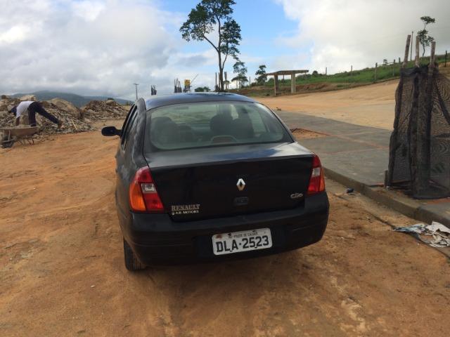 Clio Sedan 2002 - revisado - Foto 9