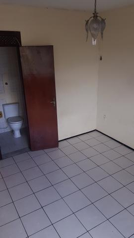 Amplo apartamento na Av Bezerra de Menezes - Foto 3