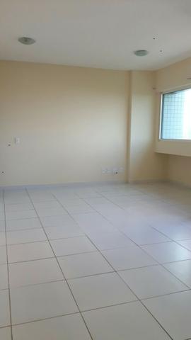 Excelente apartamento, condomínio Luau de Ponta Negra - Foto 17