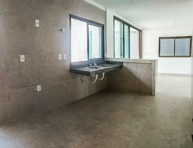 Casas de alto padrão em condomínio vizinho ao shopping - Foto 17