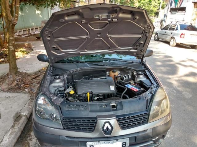 Renault Clio sedan 4 portas 2006 - Foto 5