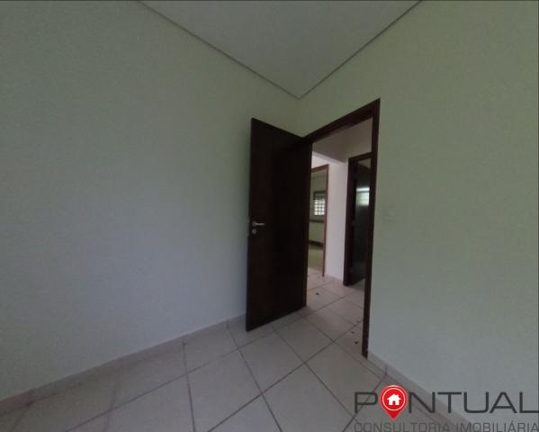 Casa com 3 dormitórios para alugar em Condomínio Fechado por R$ 1.700,00/mês , Marília/SP - Foto 15