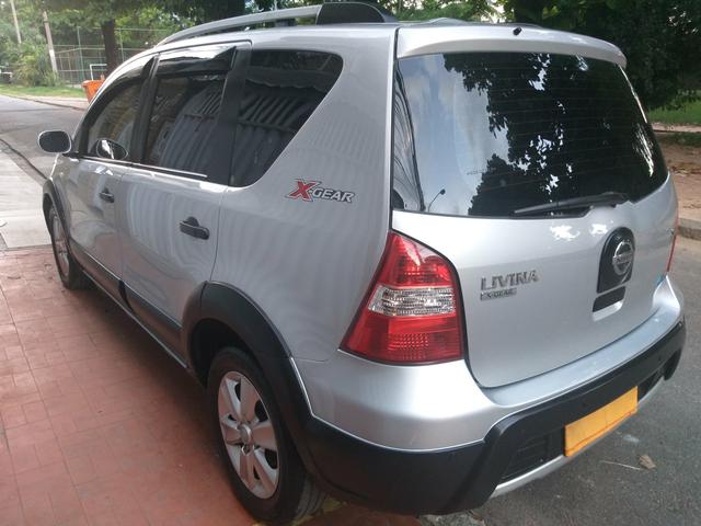 Livina 1.8 SL Xgear Automática + GNV(5 geração) Extremamente Nova = 31.900, - Foto 5
