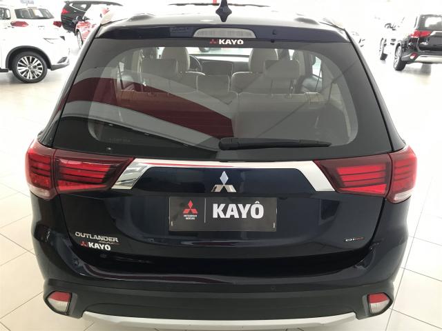 OUTLANDER 2017/2018 2.2 4X4 16V DIESEL 4P AUTOMÁTICO - Foto 8