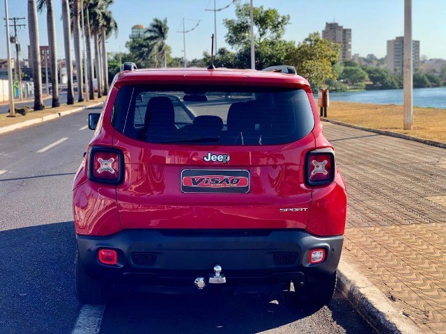 VENDO CARRO JEEP RENEGADE SPORT