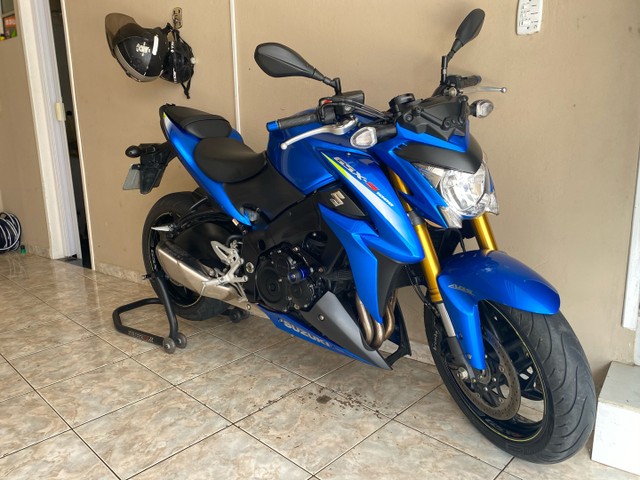 SUZUKI GSX S 1000