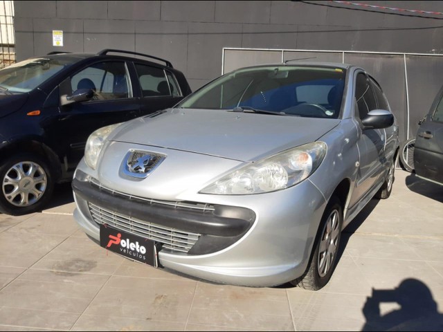 PEUGEOT 207 XR 1.4 8V