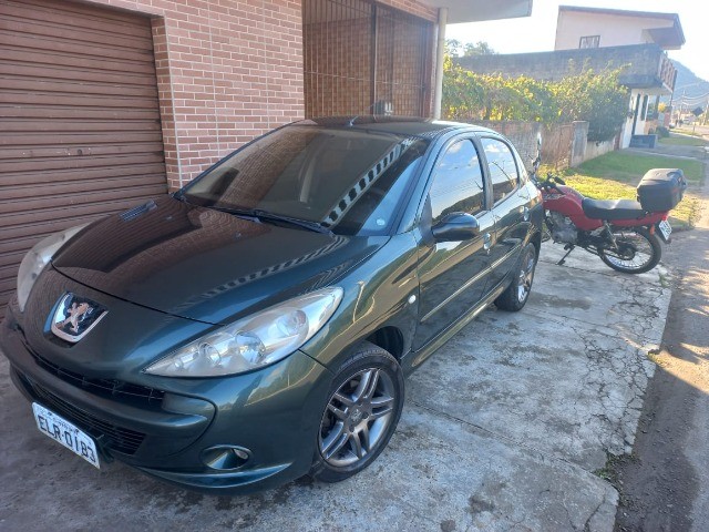 VENDO PEOGET 2010 1.4