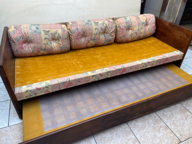 Autêntico Sofá Bi-Cama Sérgio Rodrigues em Jacarandá - Foto 2