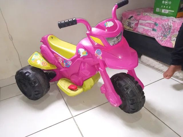 Motinha Eletrica Pink Infantil com Marcha Frente e Ré 6v/3+