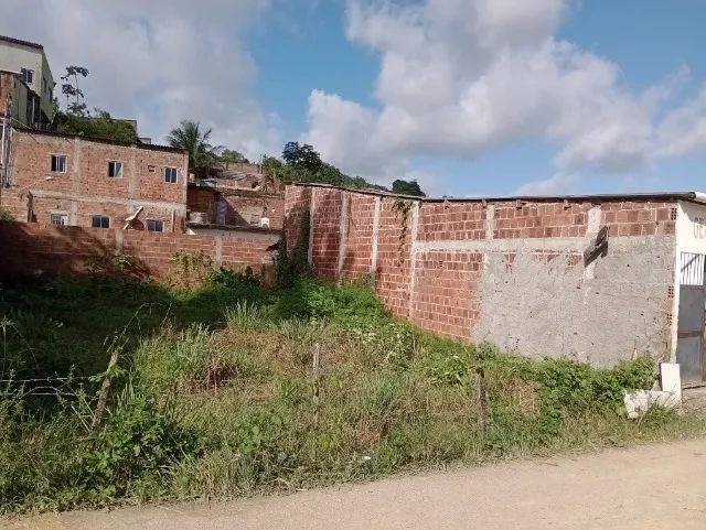 Terreno medindo 10m por 20 metros. Aproveite!!!