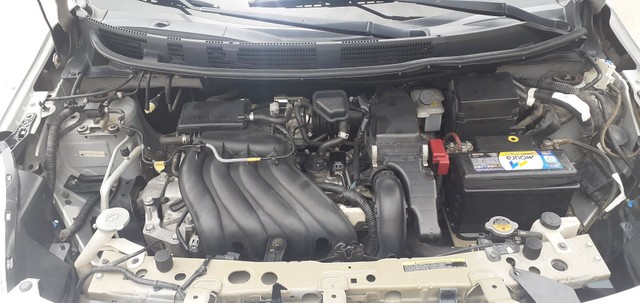Nissan Versa SV 1.6 Flex Fuel