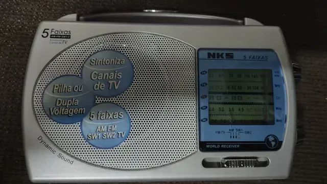 Rádio 5 faixas NKS na caixa