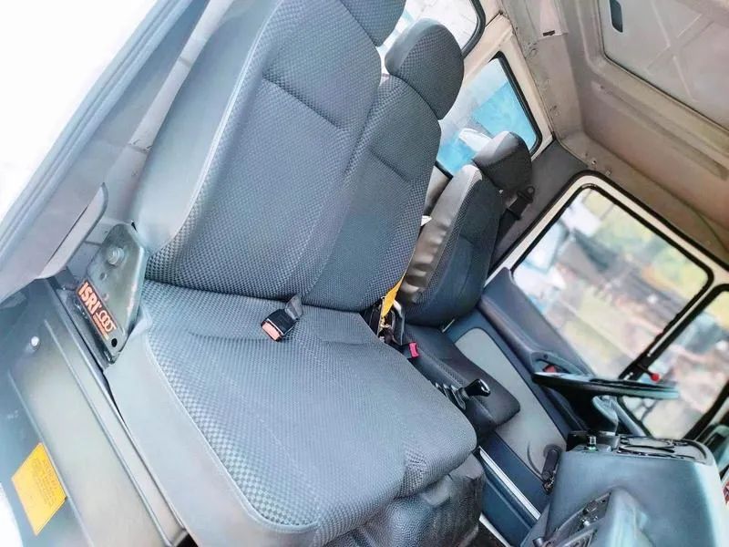 MERCEDES-BENZ 914-C 4X2 2P 1999 - Foto 11