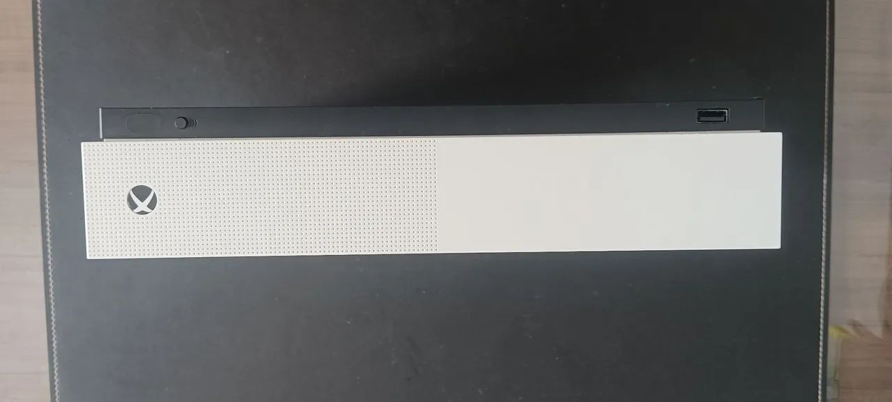 Console Xbox One S Digital (com pane na placa) - Foto 2