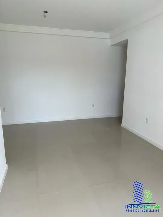 Apartamento em Barreiros