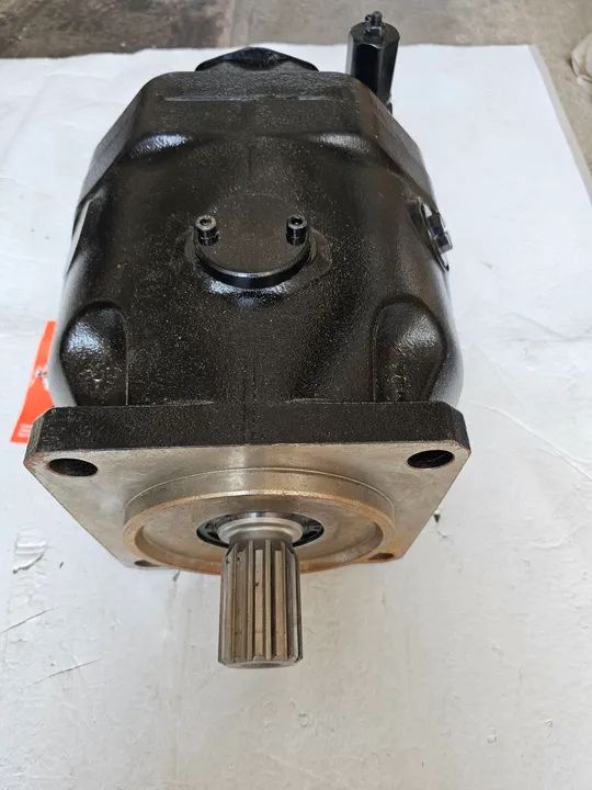 John deere bomba hidraulica nova original F072669  - Foto 2