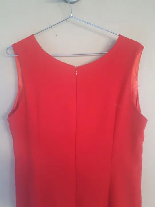 Vestido Vermelho com Renda semi-novo - Foto 3