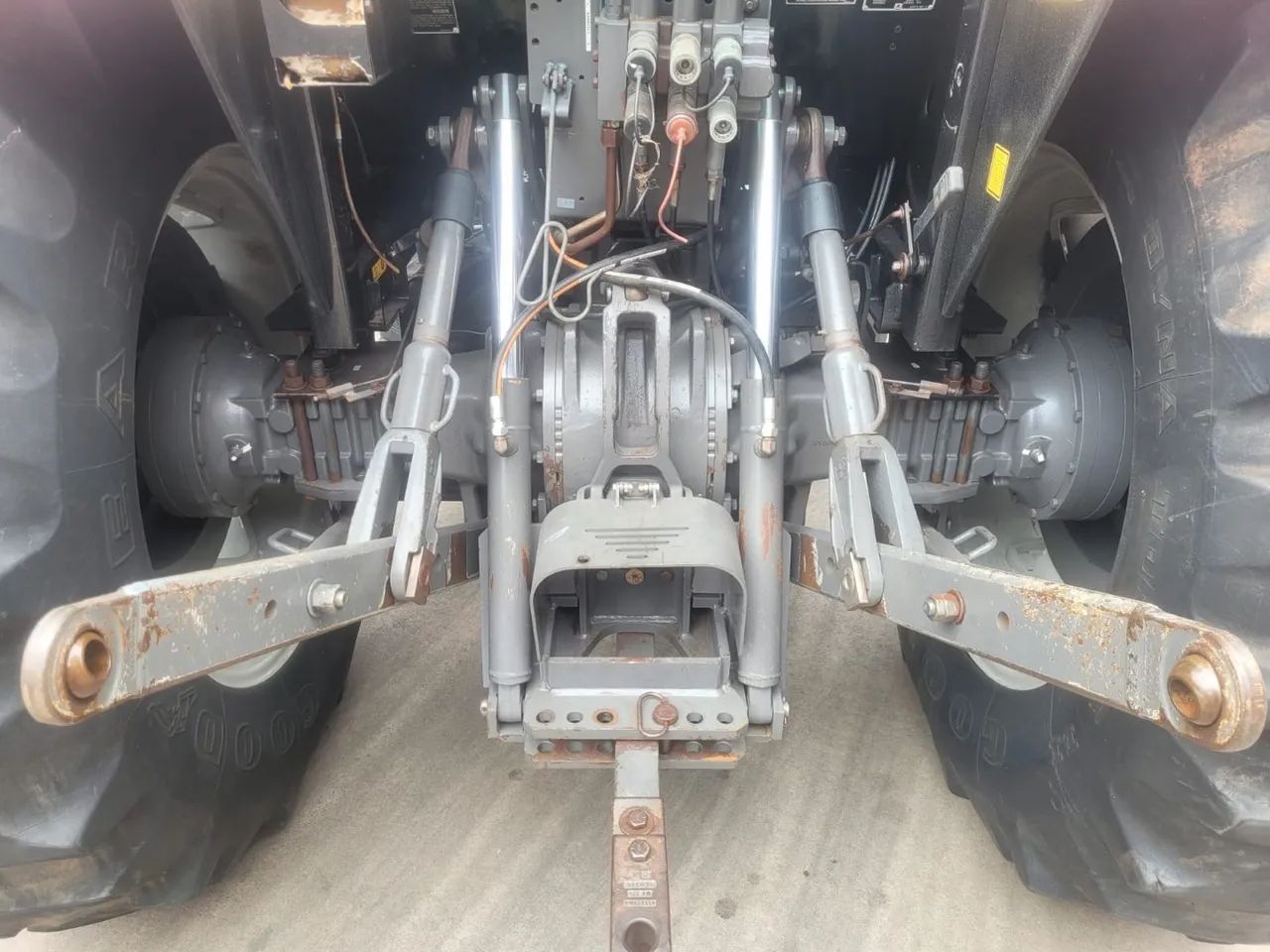 Trator Massey Ferguson Modelo 4292 4x4 Ano 2015 - Foto 6