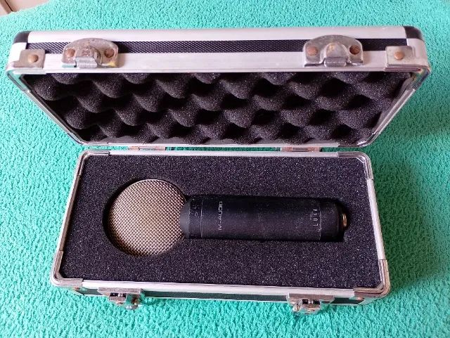 DISC M-Audio Luna Professional Condenser Mic