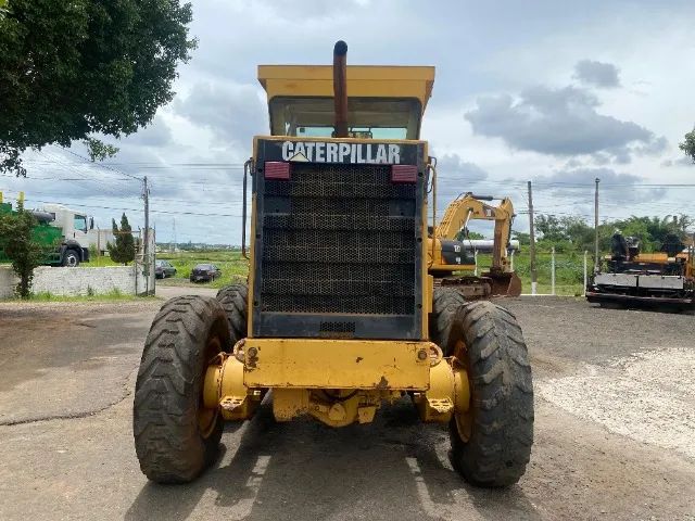 MOTONIVELADORA CATERPILLAR 120H - Foto 2