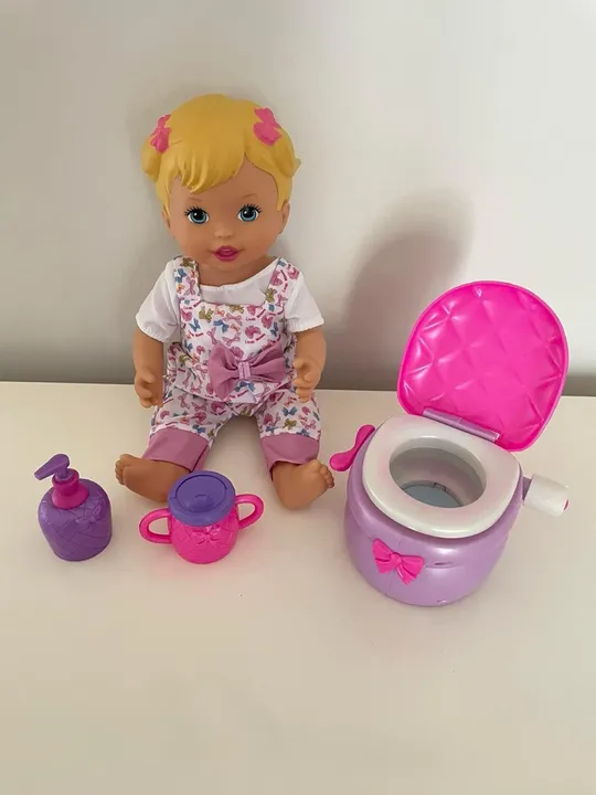 Boneca Little Mommy Peninquinho