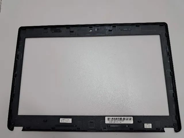 Moldura da tela notebook Asus A43E-VX049R - Foto 3