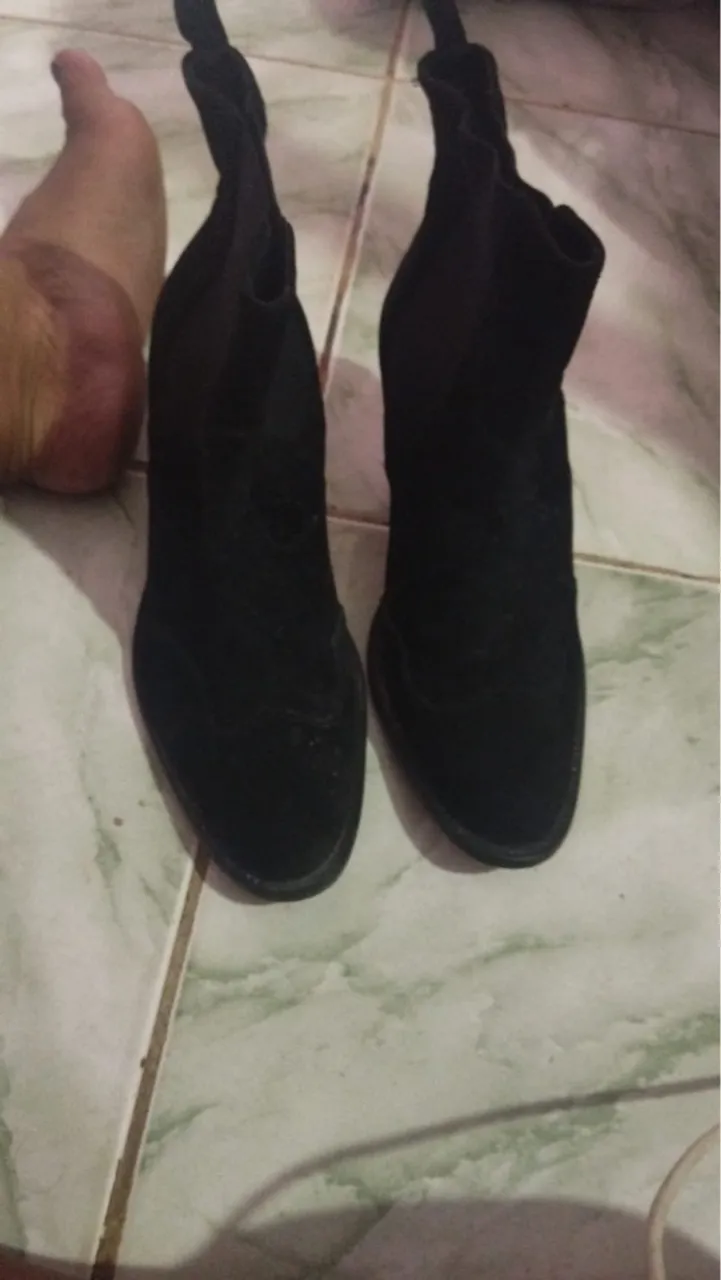 Botas de cano curto pretas