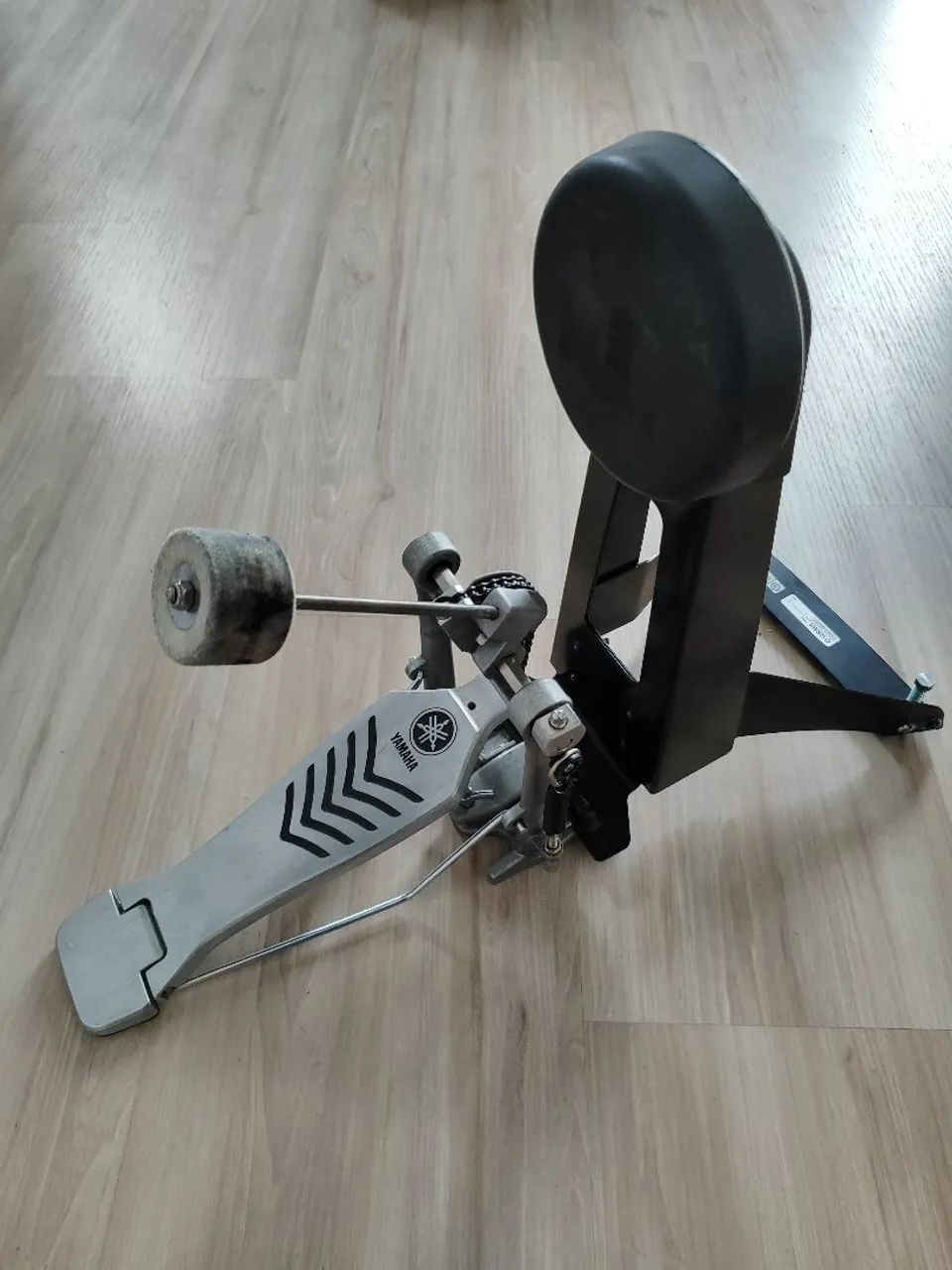 Pedal de Bumbo Yamaha + Pad eletrônico  - Foto 3