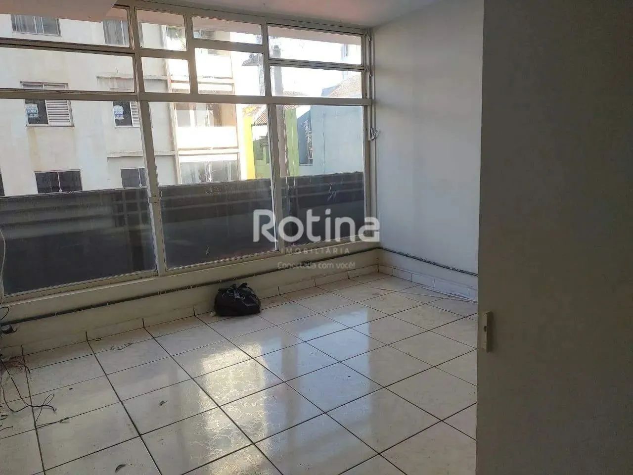Sala para alugar, Centro - Uberlândia/MG - Rotina Imobiliária - Foto 5