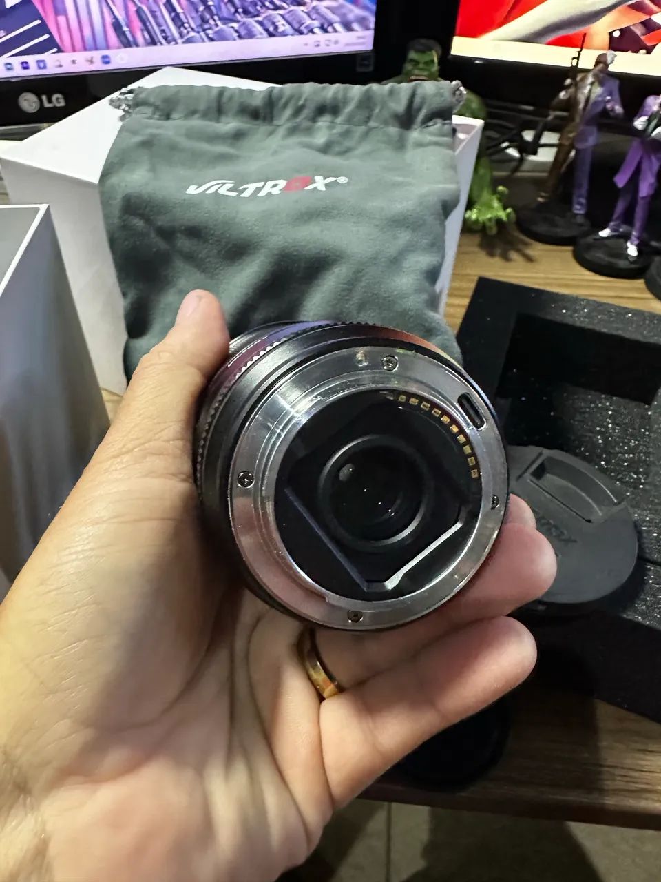 Lente Viltrox 13mm 1.4 Sony E-mount - Foto 5