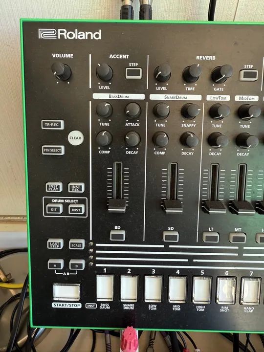 Bateria Roland TR-8 nova  - Foto 2