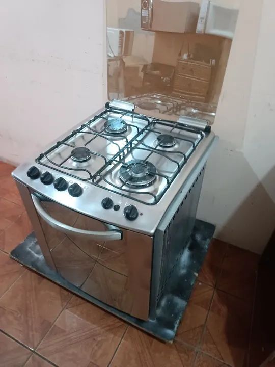 Fogão 4 Bocas Electrolux de embutir em Inox Espelhado Tripla Chama ? - Foto 2