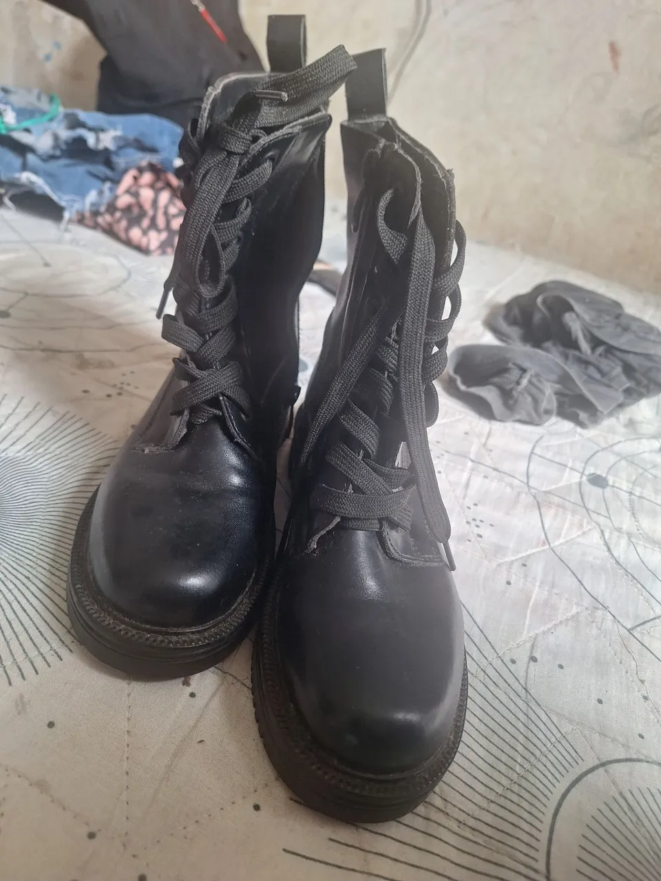 Bota Coturno preta