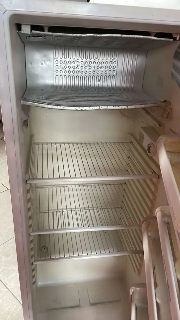 Geladeira Frost Free Usada - Foto 2