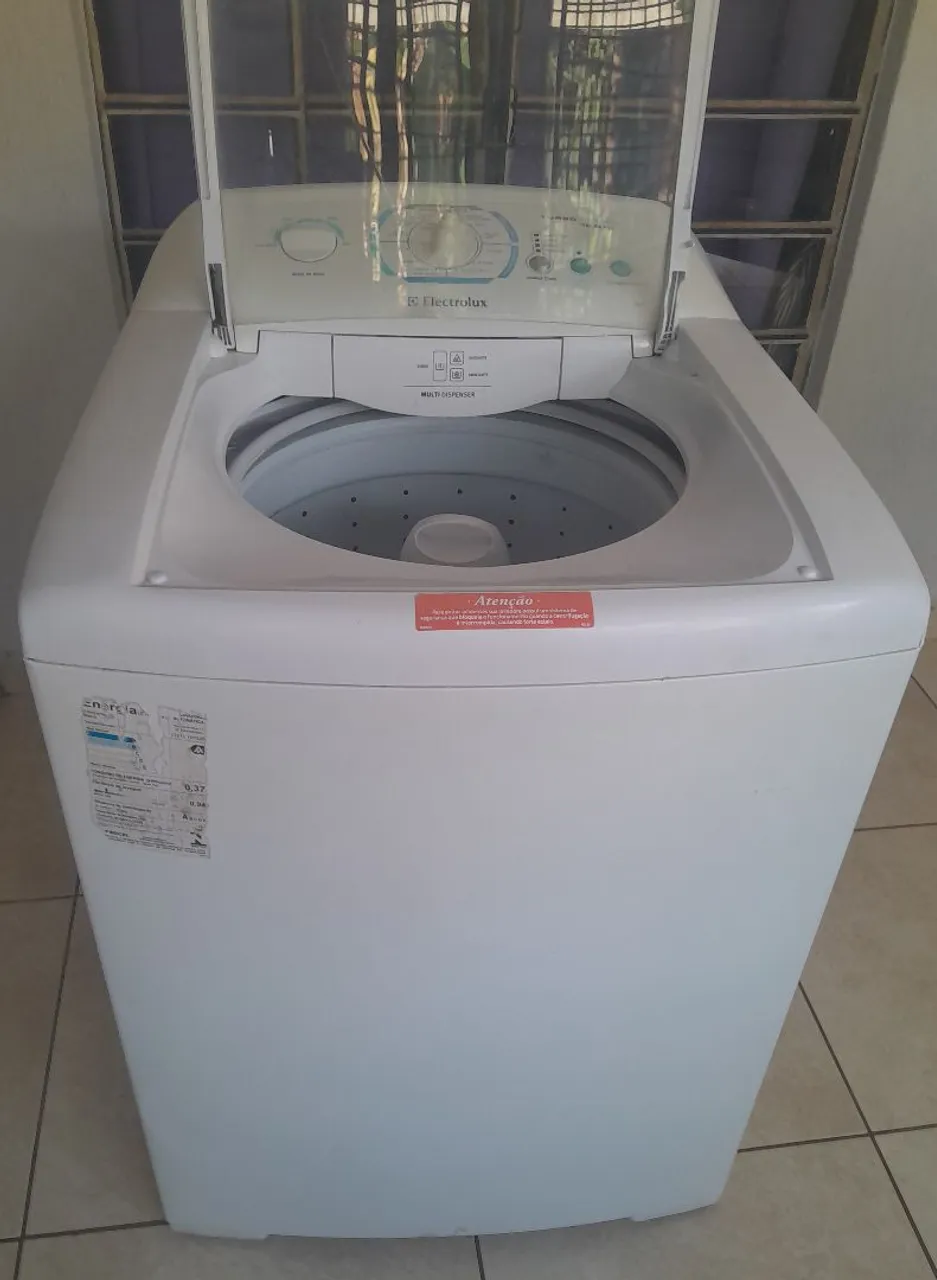 Máquina de Lavar Electrolux