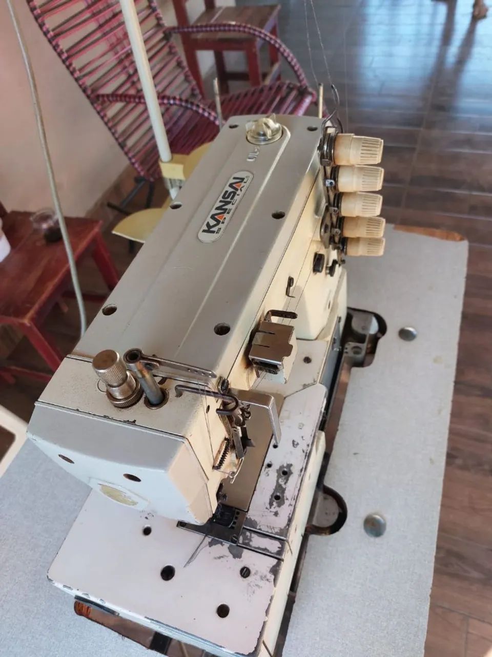 Máquina de Costura galoneira industrial  - Foto 5